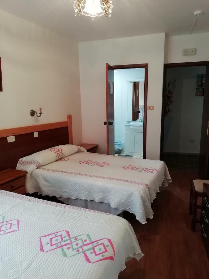 Pension Carmen ** Hotel Sanxenxo Exterior photo